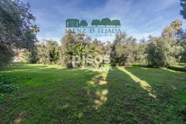 Chalet en venta en Calle de los Villares Altos, 1, Santa Eufemia (Tomares) de 725.000 €