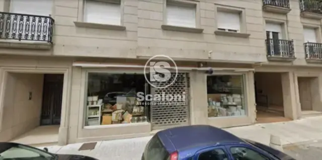 Local comercial en venta en Calle Fonte de Fefiñanes, Cambados de 185.000 €
