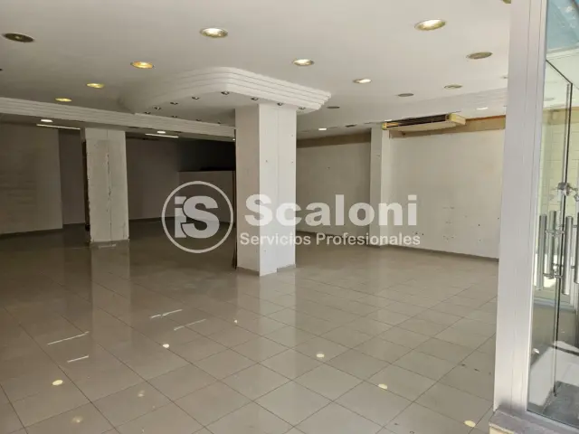 Local comercial en venta en Calle Fonte de Fefiñanes, Cambados de 175.000 €
