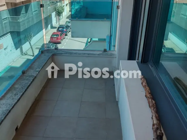 Piso en alquiler en Calle de Garelly de la Cámara, 12, Centro (Laredo)
