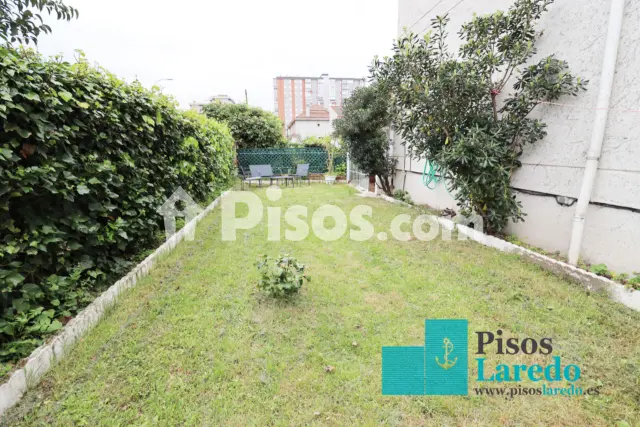 Chalet en alquiler en Avenida de Francia, cerca de Calle de la República del Perú, El Puntal (Laredo)