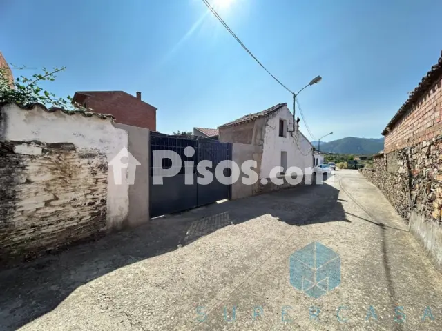 Casa unifamiliar en venta en Calle de Estena