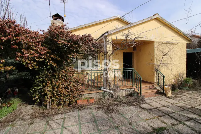 Chalet unifamiliar en venta en Torremocha de Jarama, Torremocha de Jarama de 210.000 €