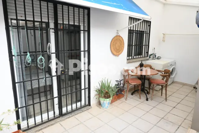 Piso en venta en Calle de Santa Lucía, cerca de Calle de San Ramón, Zona Parque de la Ermita (Churriana de La Vega) de 189.900 €