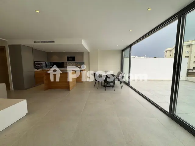 Piso en venta en Carrer de Benito Jerónimo Feijóo, Portals Nous-Bendinat (Calvià) de 1.200.000 €