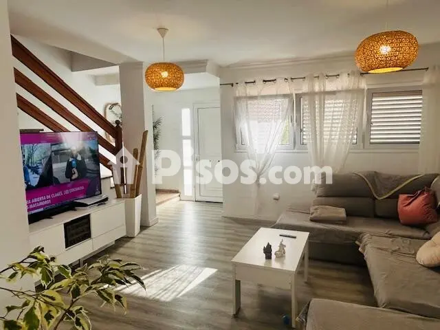 Chalet adosado en venta en Calle Chácara, Cruce de Arinaga (Agüimes) de 327.000 €