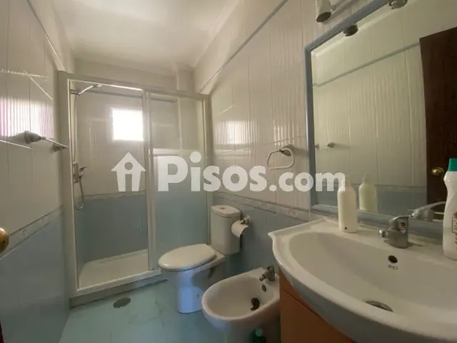 Habitación en alquiler en Amate, Amate (Distrito Cerro Amate. Sevilla Capital) de 350 €<span>/mes</span>