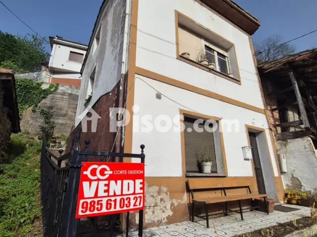 Casa en venta en Calle Lorío, Lorío (Laviana) de 40.000 €