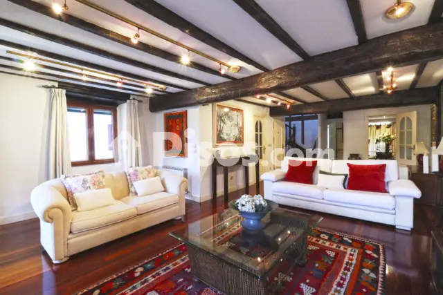 Ático en venta en Calle de San Pedro, cerca de Calle de Zuloaga, Hondarribia de 549.000 €