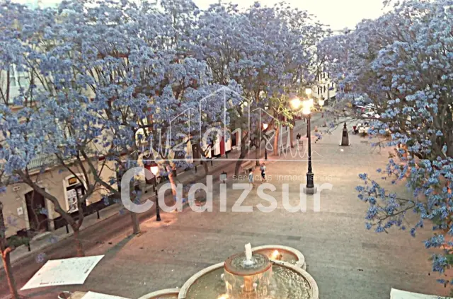 Ático en venta en Calle Enrique de las Marinas, 34, El Mentidero-Teatro Falla-Alameda (Cádiz Capital) de 190.000 €