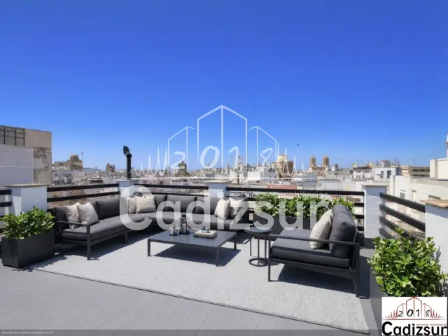 Ático en venta en Calle de San Francisco, Centro Histórico (Cádiz Capital) de 248.000 €