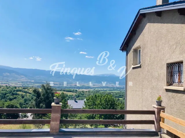 Casa en venta en Calle Rues de Tulipes, Angoustrine-Villeneuve-des-Escaldes de 425.000 €