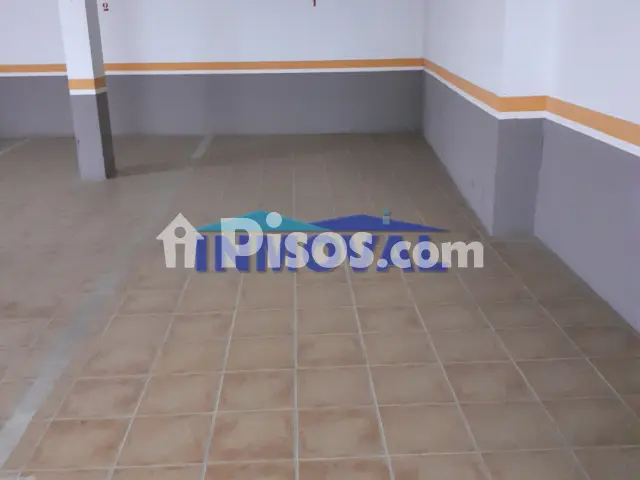 Garaje en venta en Avenida de los Estudiantes
