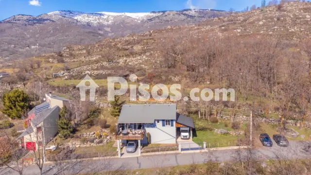 Chalet unifamiliar en venta en Angoustrine-Villeneuve-Des-Escaldes, Angoustrine-Villeneuve-des-Escaldes de 440.000 €