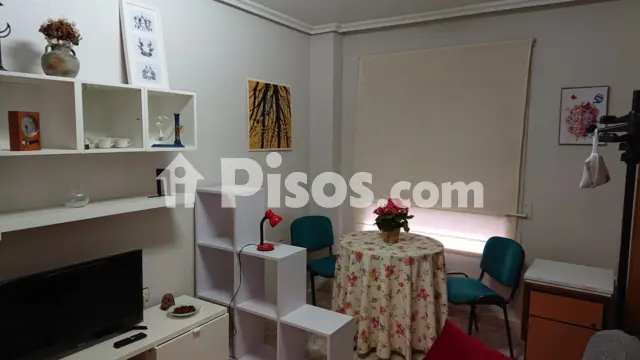 Estudio en alquiler en Calle de la Sierra Nevada, El Esparragal (Distrito Pedanías Norte. Murcia Capital) de 650 €<span>/mes</span>