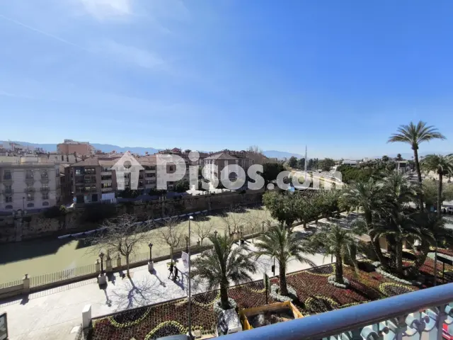 Ático en alquiler en Plaza de Martínez Tornel, La Alberca (Distrito Pedanías Este. Murcia Capital) de 1.800 €<span>/mes</span>