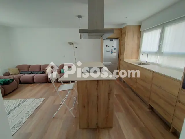 Piso en venta en Calle de las Viñas, cerca de Calle del Cartero Germán, Las Viñas (Santurtzi) de 259.000 €