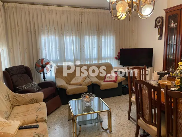 Piso en venta en Carrer de Balmes en Ctra. de Santpedor-Bases de Manresa por 189.000 €