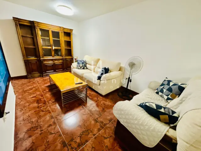 Piso en venta en Plaza de Puerta Nueva, San Lorenzo (Distrito Centro. Murcia Capital) de 310.000 €