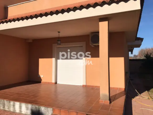 Casa en venta en Calle Cardenal Cineros, Patrocinio de San José-Talavera la Nueva-Gamonal (Talavera de la Reina) de 260.000 €