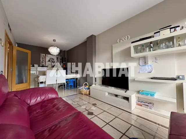 Piso en venta en Carrer de Santa Eulàlia, cerca de Carrer de Justa Goicoechea, Santa Eulàlia (L'Hospitalet de Llobregat) de 373.500 €