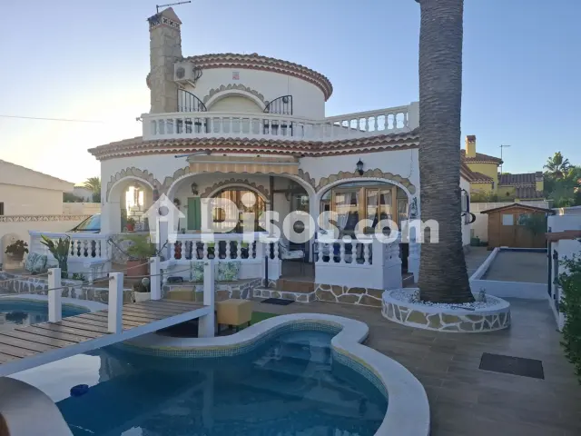 Casa en venta en Carretera de Barcelona a Cadis, 39, Miami Platja (Mont-roig del Camp) de 380.000 €