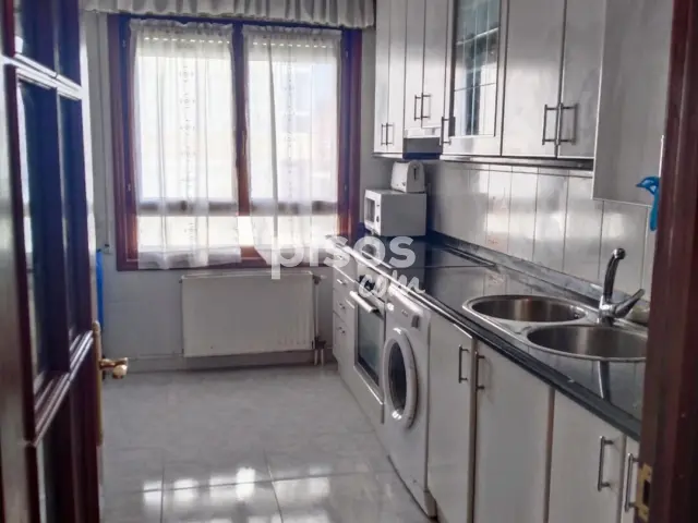Piso en alquiler en Camino de la Ropa, Medina de Pomar de 500 €<span>/mes</span>