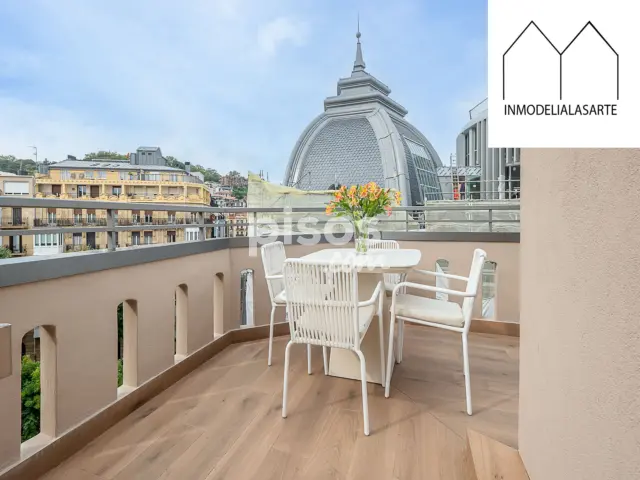 Piso en venta en Calle de Prim, 59, Centro (San Sebastián - Donostia) de 1.360.000 €
