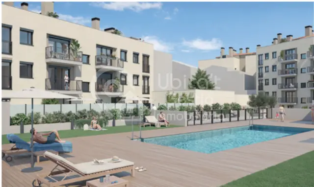 Piso en venta en Carrer de les Tres Creus, cerca de Carrer de la Bonavista, Centre (Distrito Centre-Covadonga. Sabadell) de 230.000 €