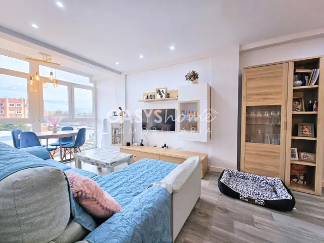 Piso en venta en Avenida de la Reina Victoria Eugenia, Ensanche (Distrito Núcleo Urbano. Cartagena) de 249.000 €
