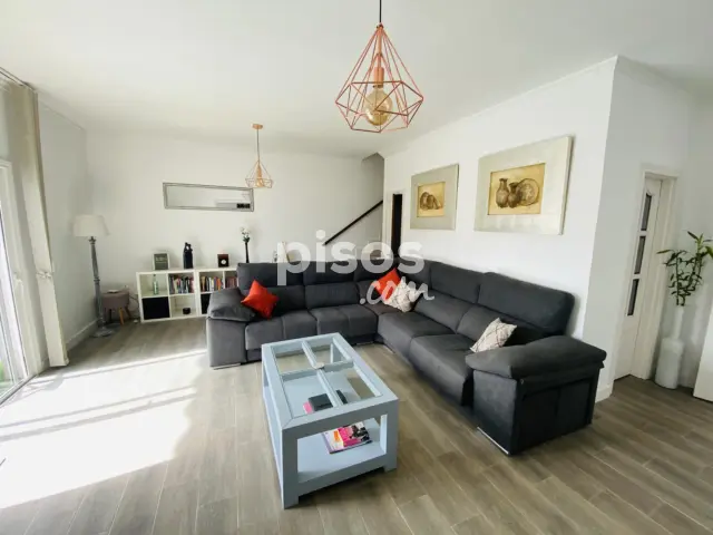Casa en venta en Calle Atenea, Costa del Silencio-Las Galletas (Arona) de 350.000 €