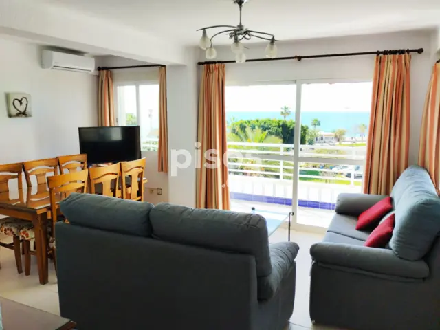 Piso en alquiler en Paseo Marítimo de Poniente, Torre del Mar (Vélez-Málaga)