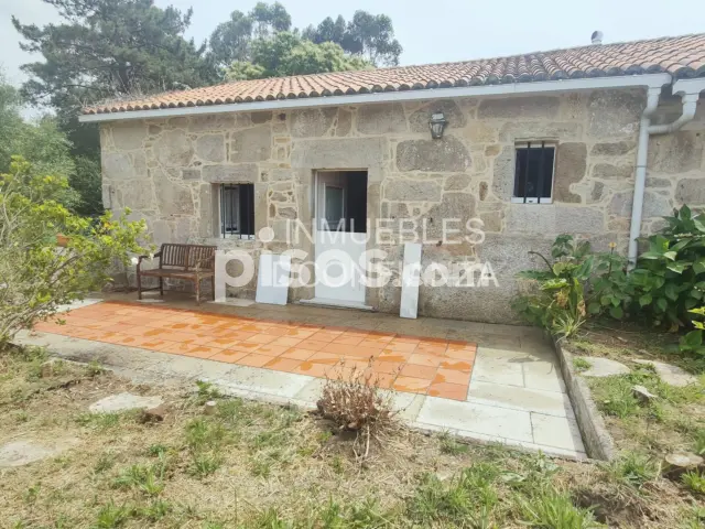 Chalet unifamiliar en alquiler en Calle Loreto, Porto Do Son de 3.950 €