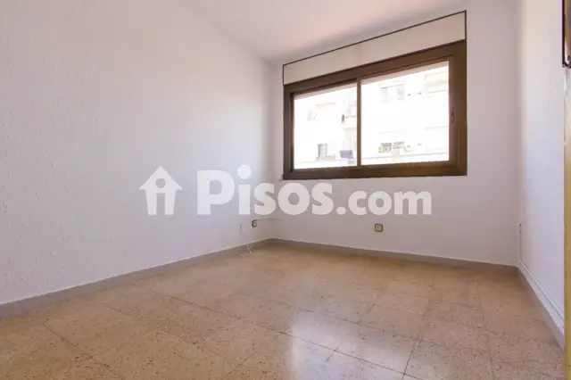 Piso en venta en Riera de la Creu, Centre (L'Hospitalet de Llobregat) de 189.000 €