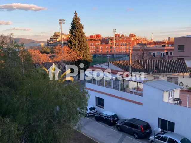 Piso en alquiler en Carrer de Bosc, Barberà del Vallès de 1.750 €<span>/mes</span>