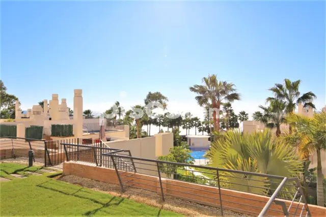 Apartamento en venta en Avenida Mare Nostrum, Punta Plata (Estepona) de 715.000 €