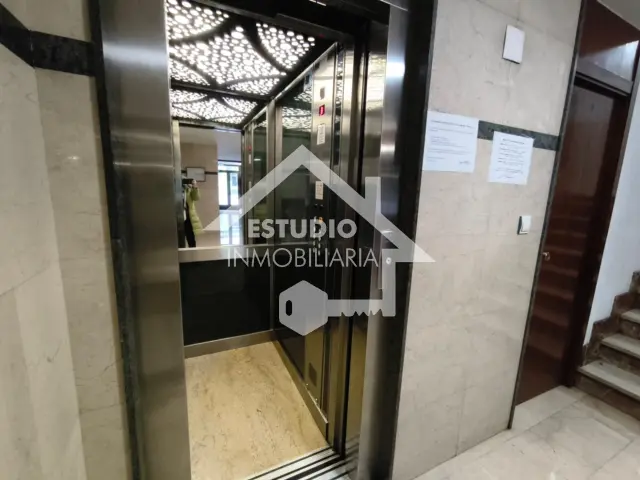 Piso en venta en Calle de Chile, Centro (Logroño) de 189.000 €