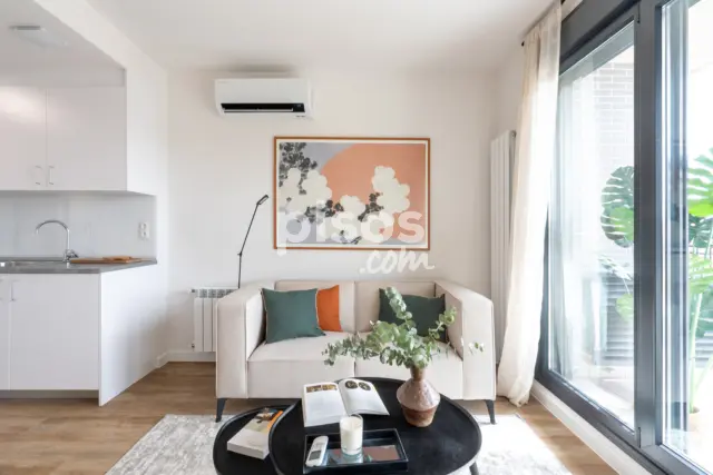 Piso en alquiler en Calle Octavio Paz, Alovera de 971 €<span>/mes</span>