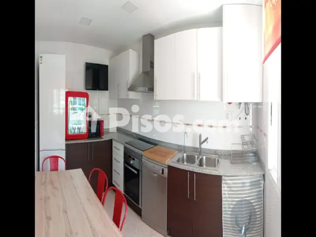 Casa pareada en alquiler en Calle Catalans Playa  Almazora, Centre Històric-La Vila (Almassora)