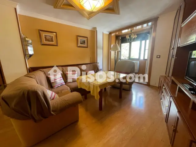 Piso en alquiler en Avenida de Murcia, San Ildefonso (Hospital Real) (Distrito Beiro. Granada Capital) de 1.400 €<span>/mes</span>