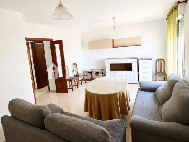 Dúplex en venta en Calle de Joaquín Sánchez Valverde, Avenida de Elvas-Campus (Badajoz Capital) de 180.000 €