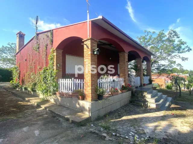 Finca rústica en venta en San Luis-San Juan-Santa Isabel, San Luis-San Juan-Santa Isabel (Mérida) de 95.000 €