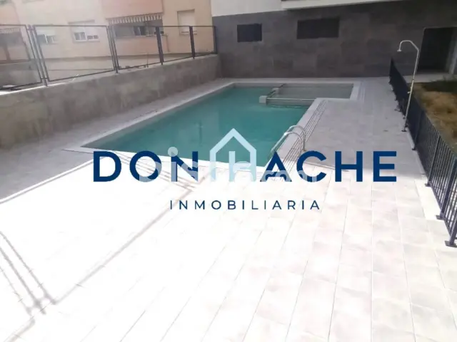 Piso en alquiler en Casco Histórico, Casco Histórico (Mérida) de 600 €<span>/mes</span>