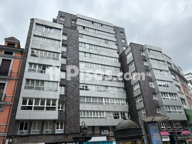 Piso en alquiler en Centro, Centro (Oviedo) de 1.000 €<span>/mes</span>