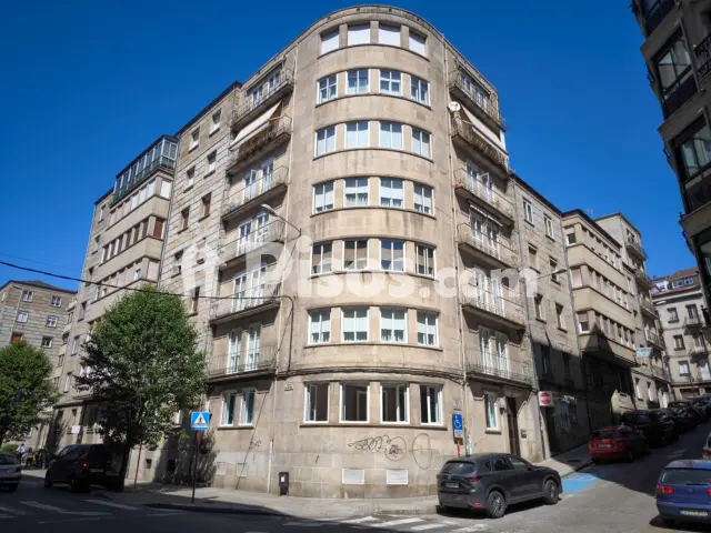Piso en venta en Calle de la Nosa Señora do Portal, A Carballeira (Ourense Capital) de 160.000 €