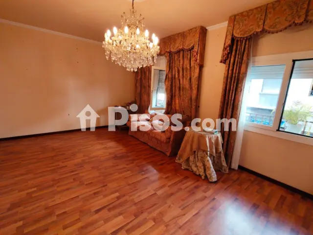 Piso en venta en La Torrassa, La Torrassa (L'Hospitalet de Llobregat) de 179.000 €
