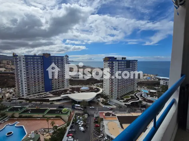 Apartamento en venta en Avenida Adeje 300, 16, Callao Salvaje-Playa Paraíso-Armeñime (Adeje) de 215.000 €