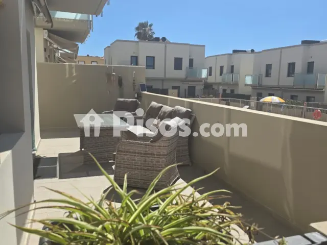 Apartamento en venta en Calle Astron, Costa del Silencio-Las Galletas (Arona) de 350.000 €