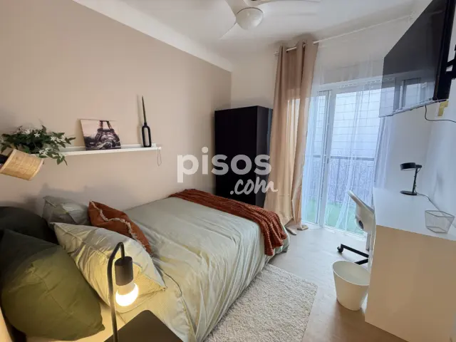 Habitación en alquiler en Avenida de Jijona, 26, Altozano (Distrito Campoamor-Altozano. Alicante - Alacant) de 400 €<span>/mes</span>
