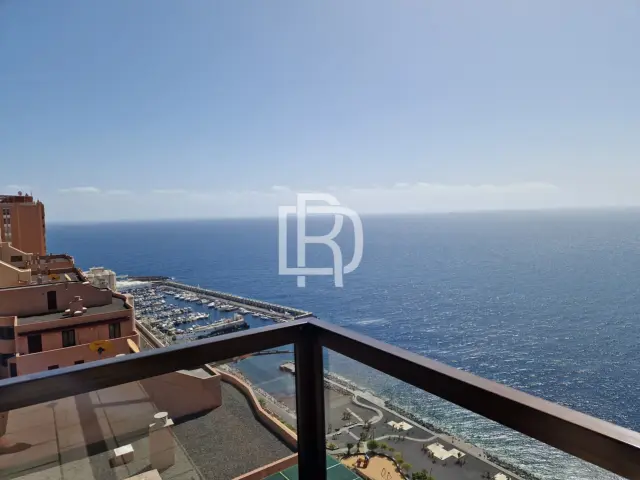 Piso en alquiler en Calle Pizarro, 1, El Rosario de 1.500 €<span>/mes</span>